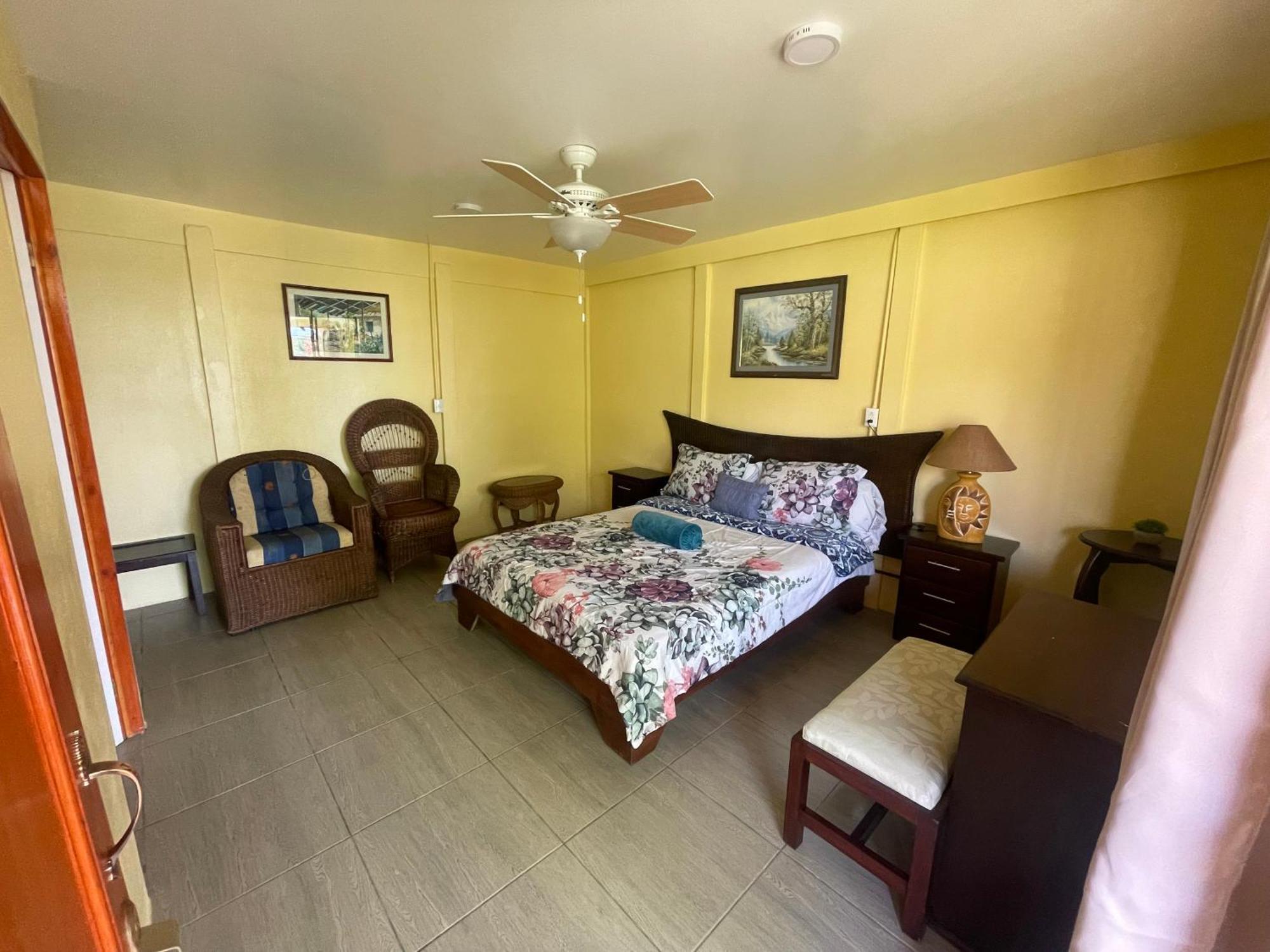 Hotel Tierra De Volcanes Ла Фортуна Экстерьер фото